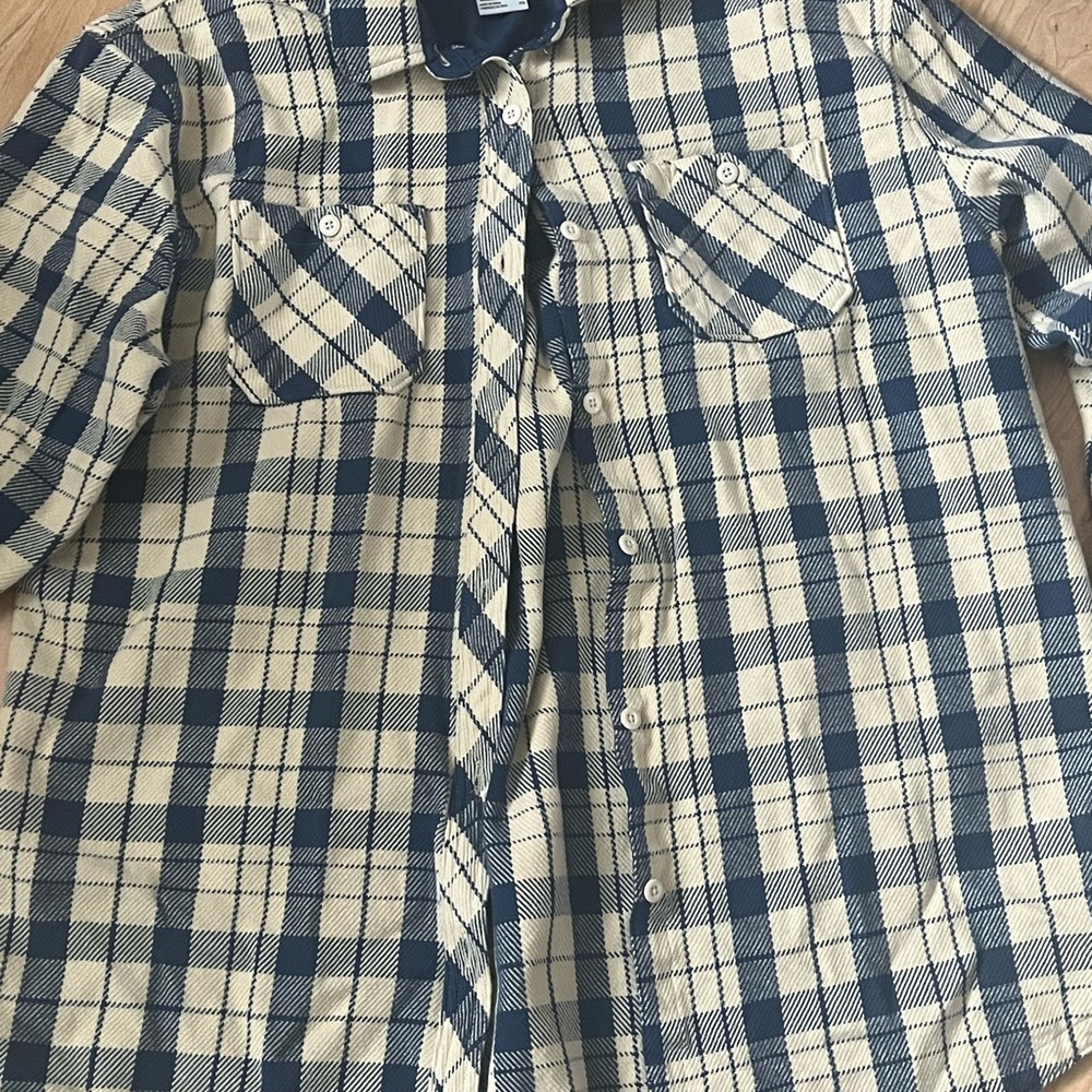 The North Face Blue and Cream Fitted Button Down Shirt